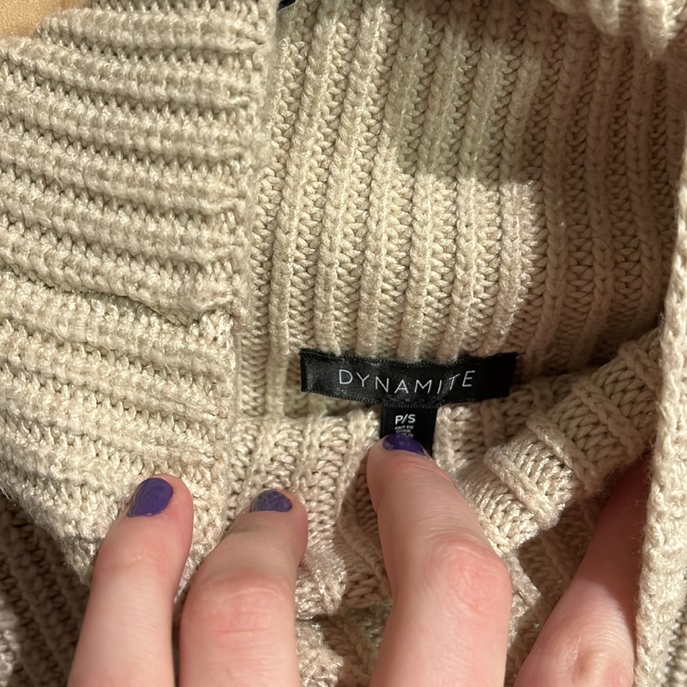 Dynamite sweater - Picture 3 of 3